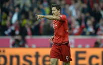 Lewandowski cân bằng kỷ lục với hai tiền bối cùng tên Muller