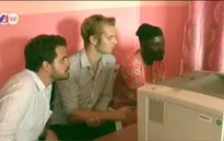 Nigeria: Hơn nửa cơ quan nhà nước ngừng trả lương cho công chức