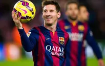 Ronaldo ‘nhả’ Quả bóng vàng FIFA cho Messi