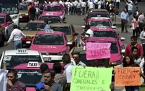 Lái xe taxi ở Mexico biểu tình phản đối Uber