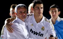 Ronaldo bất ngờ lên tiếng ủng hộ Mourinho