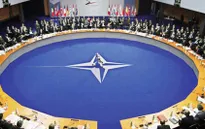 NATO nhóm họp trước việc Nga tăng cường hiện diện quân sự tại Syria
