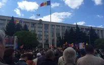 Moldova: Ngân hàng làm “mất” 1 tỉ USD, hơn 10.000 người dân biểu tình