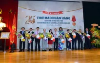 Thời báo Ngân hàng đón nhận Huân chương Lao động hạng Nhì