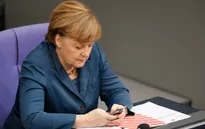 Đức ngừng điều tra vụ Mỹ nghe lén Thủ tướng Merkel
