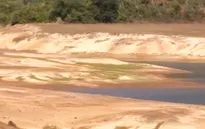 Nghệ An: Nước cạn kiệt vì nắng hạn kéo dài