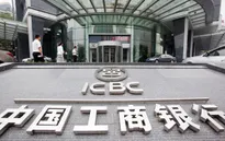 ICBC vượt Wells Fargo trở thành ngân hàng lớn nhất thế giới