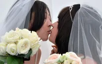 Nhật Bản lần đầu tiên cấp chứng nhận kết hôn đồng tính