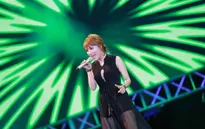 Nhật Thủy "Tỉnh giấc" tại Vietnam Idol 2015