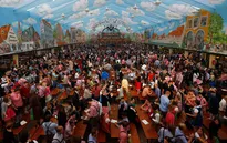 Đức: Tưng bừng lễ hội bia Oktoberfest 2015