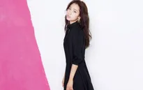 Ngắm Park Shin Hye thanh lịch trong BST Hè của Viki