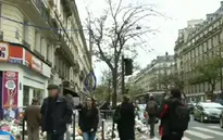 Paris quay trở lại cuộc sống thường nhật sau vụ tấn công khủng bố