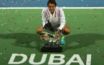 Roger Federer lại lập kỷ lục với 9000 cú aces