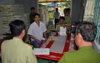 Đồng Tháp: Thu giữ hơn 8 tấn phân bón không rõ nguồn gốc