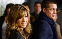 Jennifer Aniston phủ nhận Brad Pitt