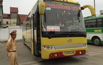 Hà Tĩnh: Xe khách quá tải không chấp hành hiệu lệnh CSGT