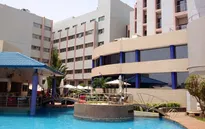 Mali: 2 kẻ khủng bố bắt giữ 170 con tin tại khách sạn Radisson Blu