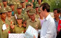 Hơn 437 tỷ đồng tặng quà Tết cho người có công