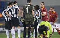 "Đàn em" rủ rê Totti, Pirlo sang Argentina chơi bóng