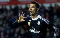 Siêu sao Ronaldo thiết lập những cột mốc ghi bàn khó tin