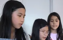 Học sinh Việt Nam tại Mỹ giới thiệu hang Sơn Đoòng