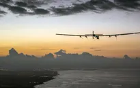 Solar Impulse 2 lập kỷ lục chuyến bay liên tục dài nhất