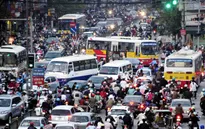Ùn tắc giao thông tái diễn ở Hà Nội và TP.HCM