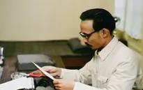 Bữa trưa vui vẻ: Nghệ sỹ chuyên vào vai Bác Hồ gặp gỡ khán giả VTV6