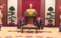 Tổng Bí thư Nguyễn Phú Trọng tiếp tân Đại sứ Lào