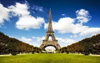 Tháp Eiffel sẽ đóng cửa vô thời hạn sau cuộc khủng bố Paris