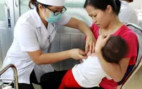 Hơn 2.500 trẻ đã được tiêm vaccine Quinvaxem tại điểm tiêm dịch vụ