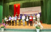 'Sinh viên công nghệ thông tin phải đam mê, trung thực mới vươn tới đỉnh cao'