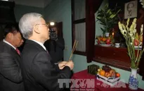 Tổng Bí thư Nguyễn Phú Trọng dâng hương tưởng niệm Chủ tịch Hồ Chí Minh