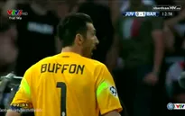 Buffon trổ tài cứu thua cho Juve trước các chân sút Barca