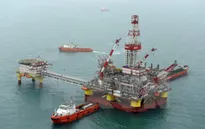 Saudi Arabia soán ngôi nhà sản xuất dầu mỏ lớn nhất thế giới của Nga