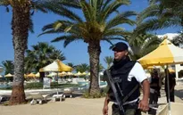 Tunisia đóng cửa hàng chục nhà thờ do lo ngại khủng bố