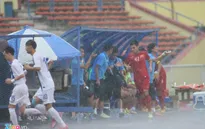 Thanh Bình tung cú sút căng nâng tỉ số lên 2-0