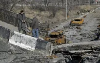 Lệnh ngừng bắn lại bị vi phạm ở miền Đông Ukraine