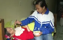 Ước mơ trở thành bác sĩ của cô bé mồ côi
