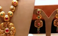 Thủ tướng Ấn Độ khởi động cơ chế ‘tiền tệ hóa’ vàng