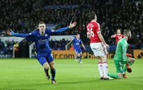 Chọc thủng lưới Man Utd, Vardy đi vào lịch sử Premier League