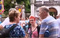 Việt Nam miễn visa cho du khách 5 nước châu Âu: Còn điểm bất hợp lý