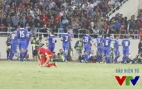 Việt Nam 0-3 Thái Lan: 'Tan nát' Mỹ Đình