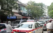 Tổng cục Đường bộ không đồng ý lùi thời hạn lắp hộp đen cho xe taxi