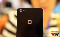 BPhone “ăn đứt” iPhone 6 Plus và Samsung Galaxy S6?