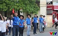 Màu áo xanh đồng hành cùng kỳ thi THPT Quốc gia 2015