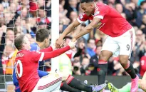 Rooney: Martial mang phép màu đến cho Man Utd
