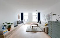 Tận hưởng phong cách tối giản trong căn hộ ngập tràn ánh sáng