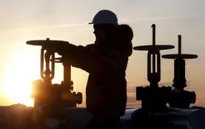 Iran ủng hộ kế hoạch ngừng tăng sản lượng dầu từ OPEC - Nga