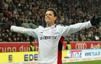 Chicharito lại khiến Man Utd thêm tiếc nuối
